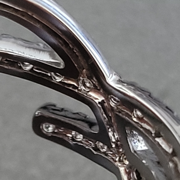 Cubic Zirconia RSC Fashion Ring EUC Silvertone - Picture 9 of 14